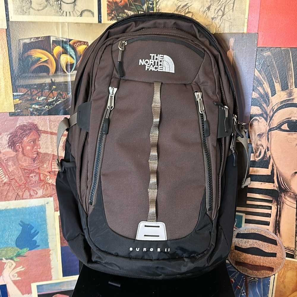 *NEW The North Face Surge II Daypack